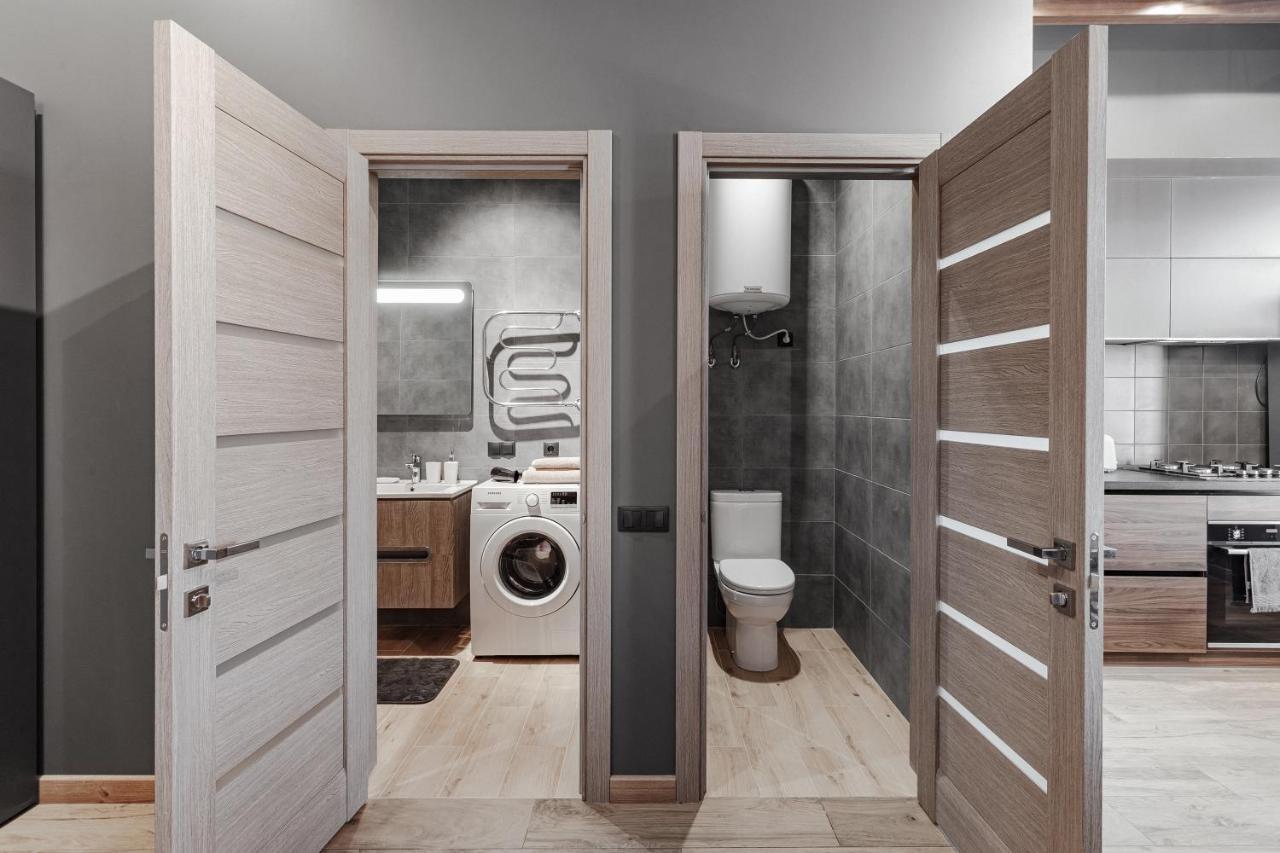 Apartamento Deribasovskaya 18 Loft Odesa Exterior foto
